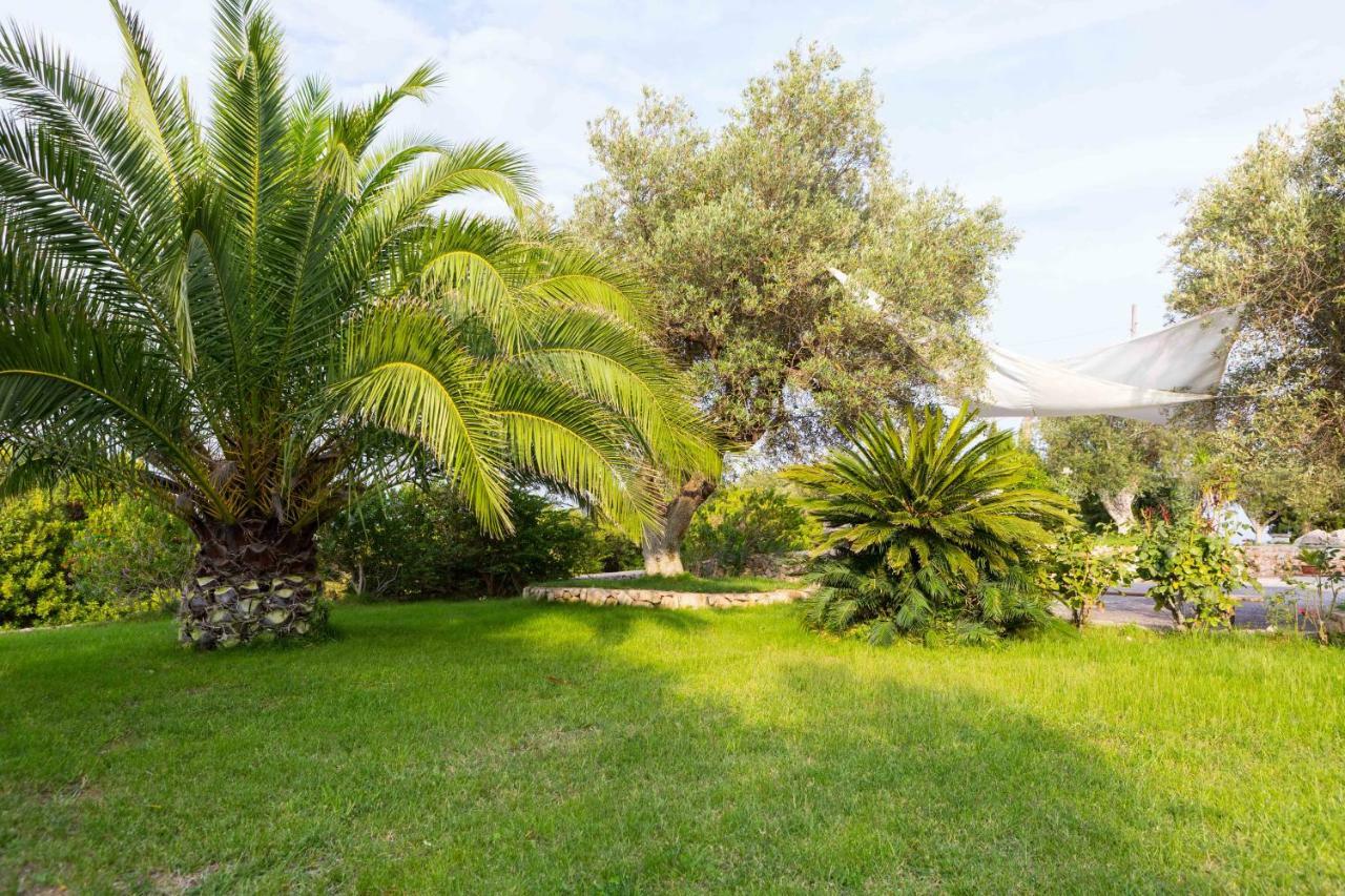 A Casa Di Giacomo Ostuni Exteriör bild